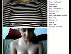 chat chunky lesbian masturbates in webcam